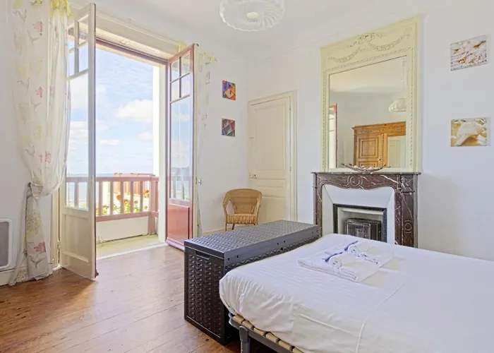 Mimosas - 3 Etoiles - Welkeys Apartment Hendaye